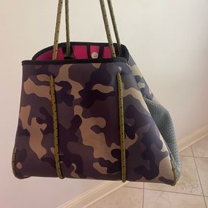 Neoprene bag